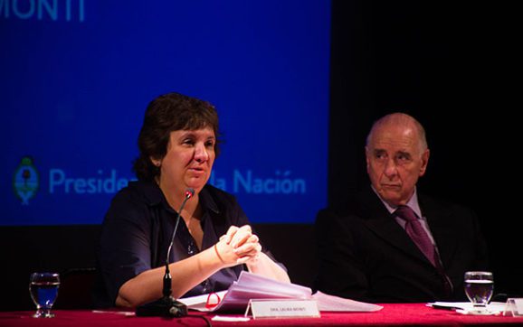 La Procuración sostiene que la Corte no debería intervenir en el conflicto por la re-reelección de Casas en La Rioja