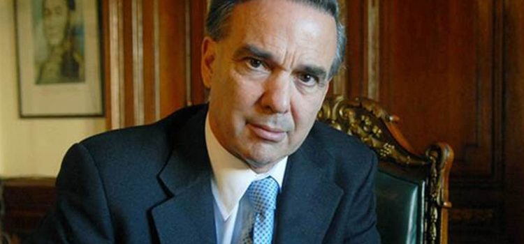 Pichetto cuestion贸 la propuesta de la suspensi贸n de las PASO