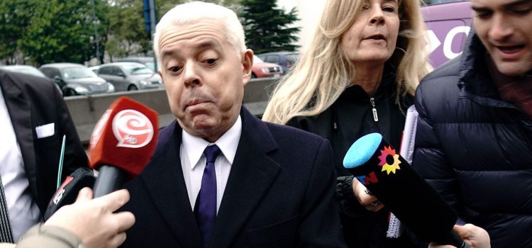 Intiman al exjuez Norberto Oyarbide a justificar su patrimonio